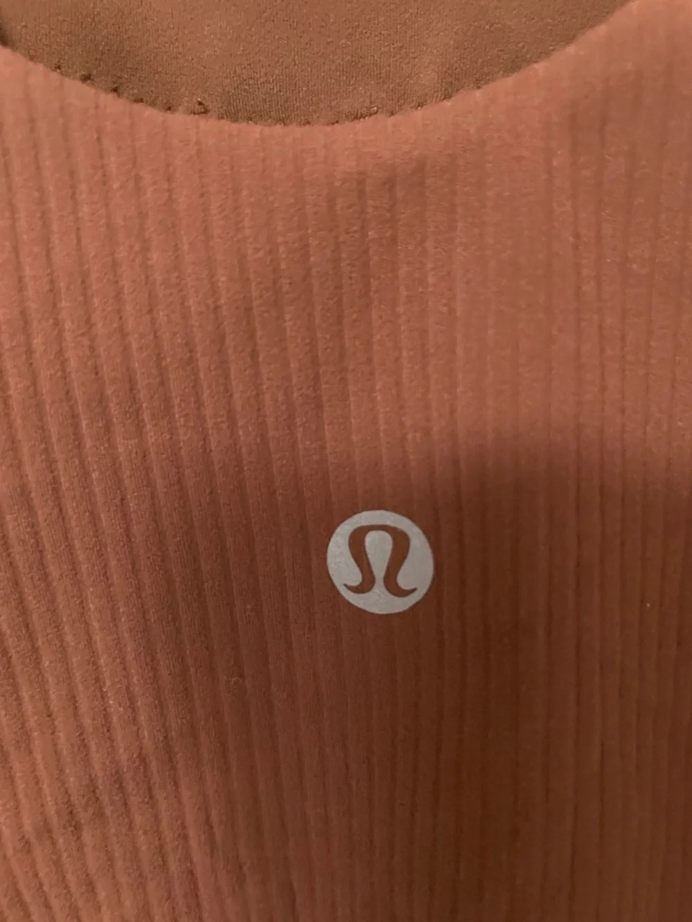 Lululemon size 6 brown top - Picture 4 of 4